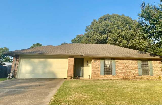Haughton LA Dogwood Park Subdvn Home for Lease | $1,600/mo | 3 br 2 ba photos photos