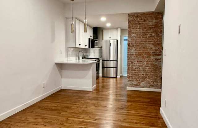 414 East 83rd Street photos photos