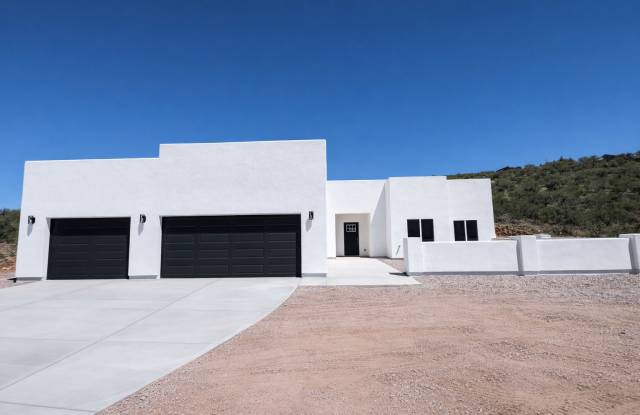 115 Via Finlandia photos photos