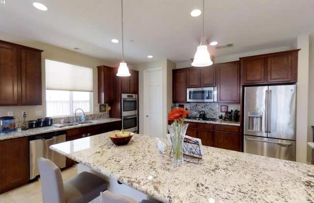 691 N Oliveto Dr photos photos