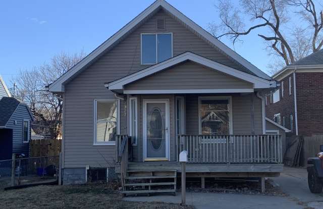 2927 Avenue C photos photos