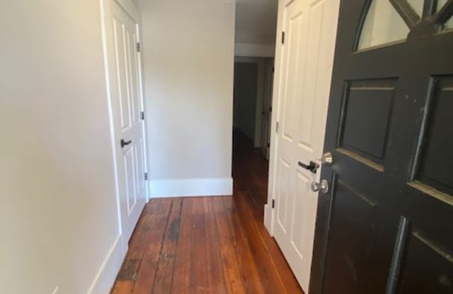 224 East Liberty - 2 Gallery 2