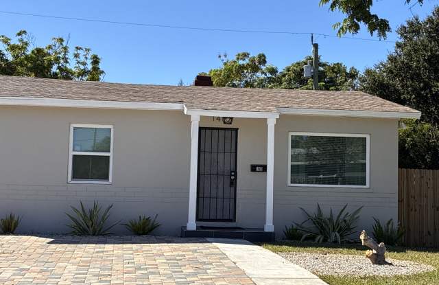 1401 31st St S photos photos