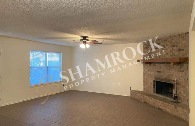 3/2 Hewitt Home Gallery 3