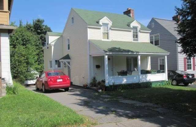 1125 WESTCOTT Street N photos photos
