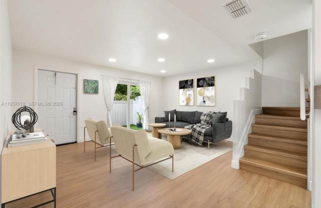 6830 SW 45th Ln photos photos