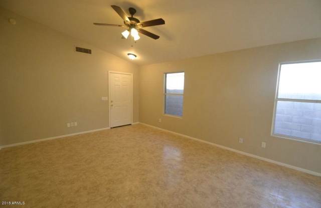 4045 W VILLA LINDA Drive Gallery 2