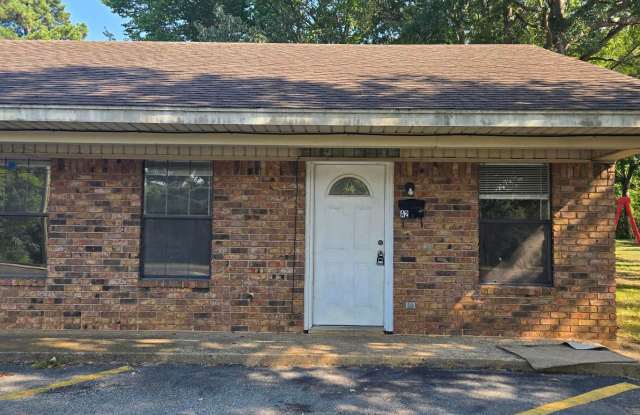 Available Now! 2 Bedroom 1 Bath Close to Everything! Longview, TX! photos photos