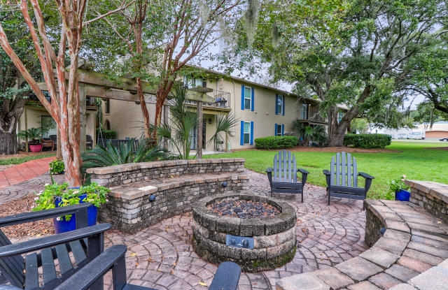 Spanish Oaks Gallery 2