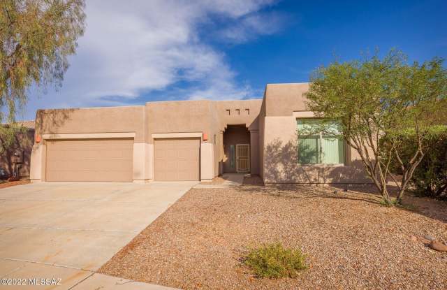 8418 N Sunny Rock Ridge Drive - 8418 North Sunny Rock Ridge Drive, Marana, AZ 85743