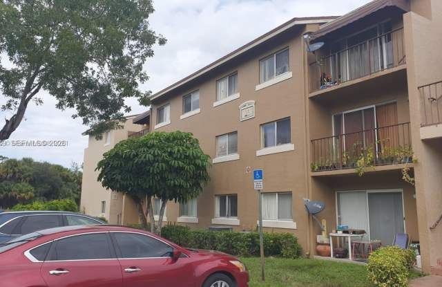 1251 Benoist Farms Rd photos photos