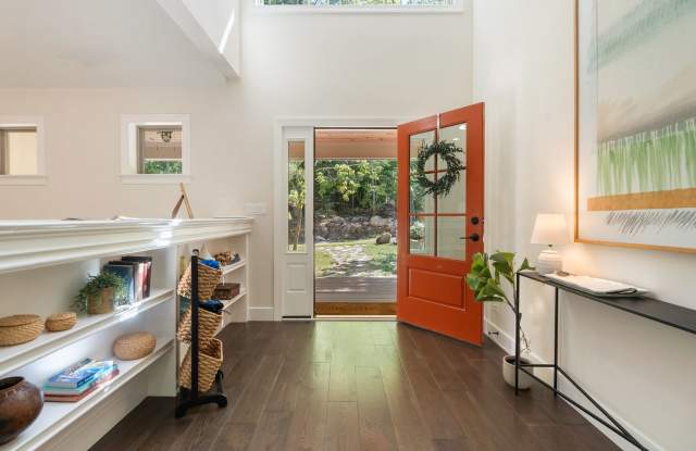 Private Wooded Retreat with Flexible Living Space in Chapel Hill Gallery 3
