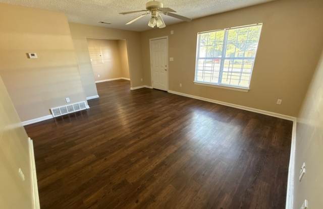 2587 Faxon Avenue Gallery 4