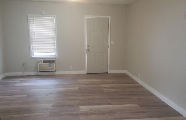125-18 Bogard Circle Gallery 2