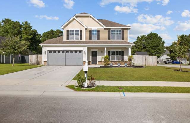 Hunter's Creek Beauty - 125 Stonecroft Lane, Piney Green, NC 28546