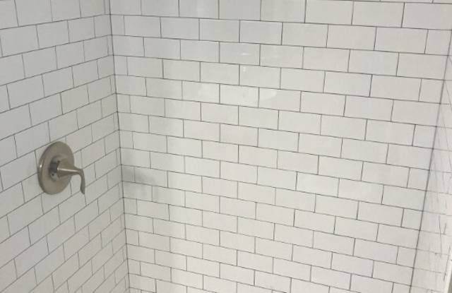 2313 West Diversey Avenue Gallery 2