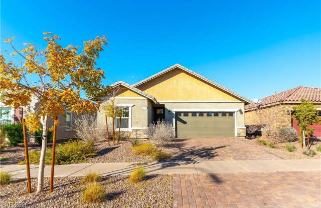 747 N Water Street photos photos