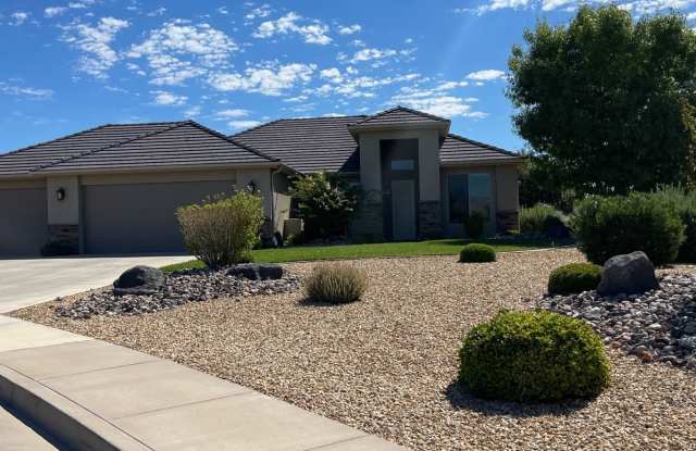 Spacious  Stylish 4-Bedroom Home with 3-Car Garage photos photos