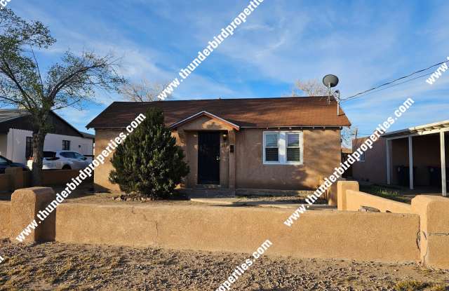 2 bedrooms, 1 bath in North Valley photos photos