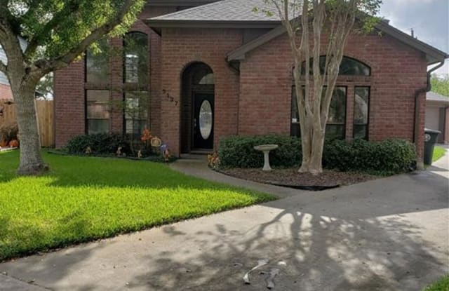 5137 Queens Ct - 5137 Queens Road, Frisco, TX 75035