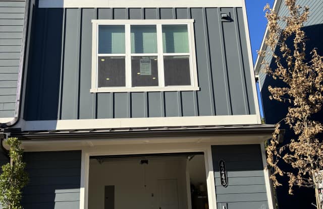 4243 Tillie Cir Gallery 2
