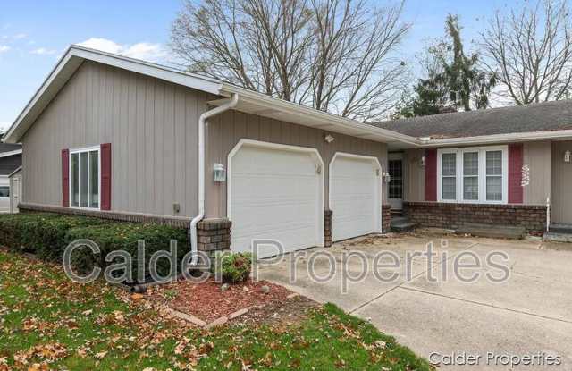688 Dawn St SE photos photos