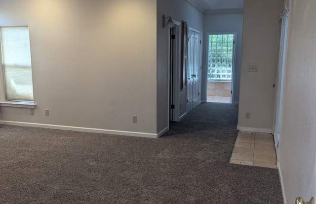 Great large property Gallery 2