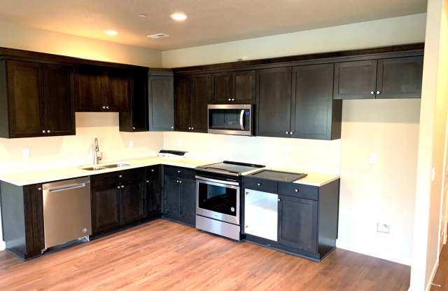 New Townhome On Willamette River photos photos