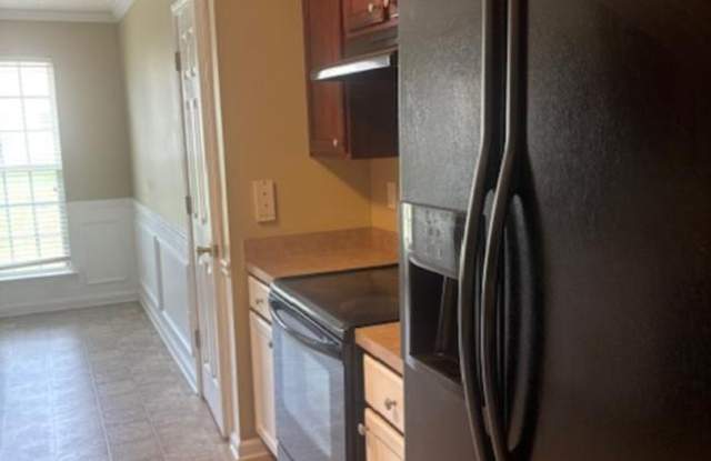 Charming Ranch Home in Desirable McDonough Location Gallery 4