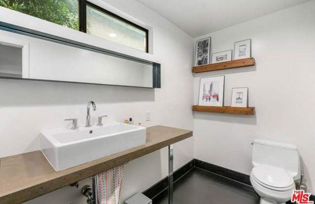 2415 Laurel Pass Avenue photos photos