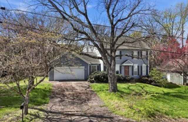 Knoxville 37922 - 3 Bedroom, 2.5 bath Home in Beautiful Bennington Subdivision - Contact (865) 556-0370 photos photos