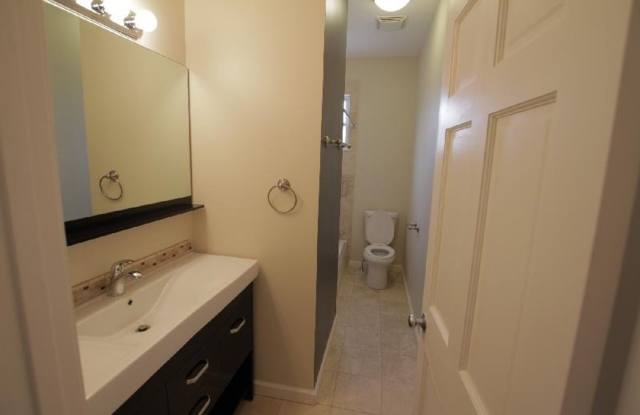 Unique BU Apartment Gallery 3