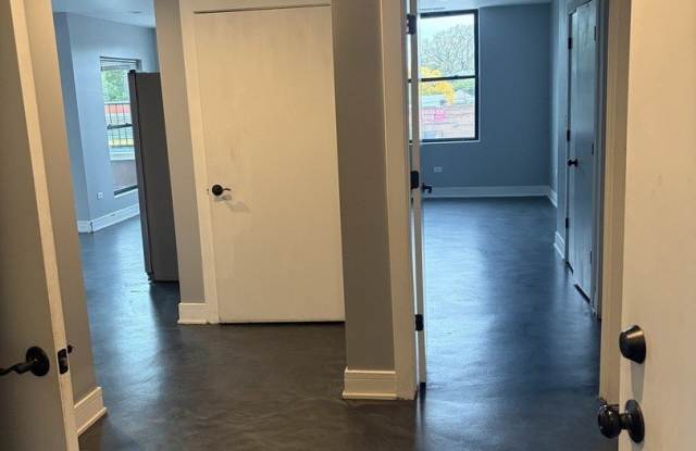 10301 S Kedzie Avenue Gallery 3