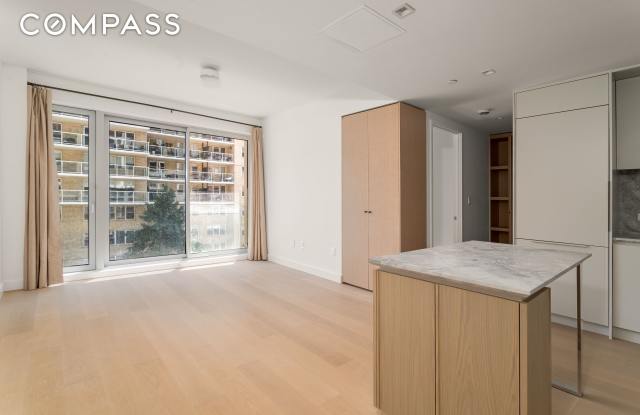 250 East 25th Street photos photos