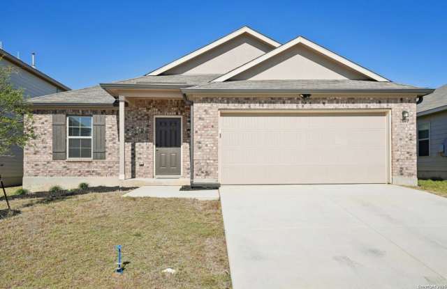 Beautiful 3 - Bedroom One Story Home in Vista Ridge Community photos photos