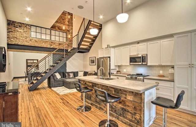 2128 E FIRTH Street photos photos