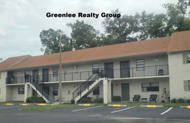 Don't miss this charming 2nd-floor, 1 Bed/1 Bath condo in the desirable Bradford Acres Condos in Clearwater! photos photos Don't miss this charming 2nd-floor, 1 Bed/1 Bath condo in the desirable Bradford Acres Condos in Clearwater! photos photos