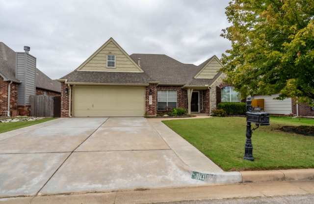 Beautiful 4 Bed 2.5 Bath Property in South Tulsa photos photos