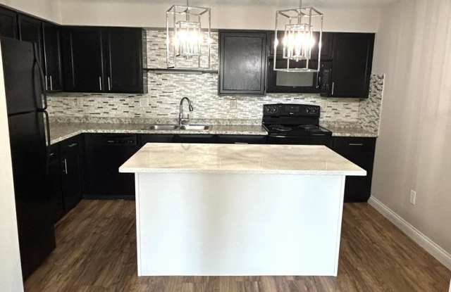 Anic Pointe Apartments, LLC photos photos