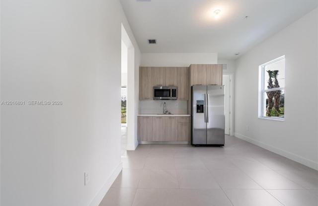 4480 SW 122nd Terrace 0, Davie, FL 33330 Gallery 3