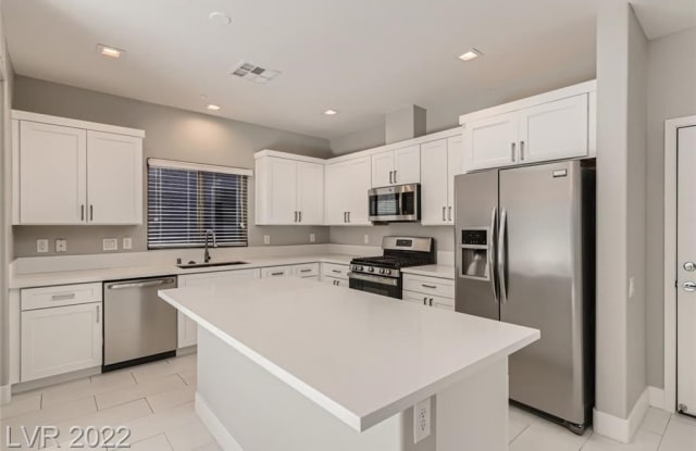 2325 Rue Royale Street - 2325 Rue Royale Street, Henderson, NV 89044