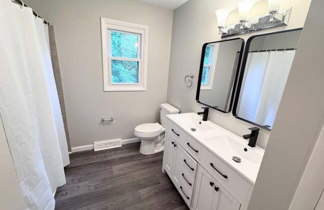 26 DORCHESTER DRIVE photos photos
