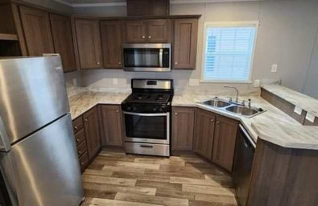 2324 Birch St - 2324 Birch Street, Liberty, MO 64068 2324 Birch St - 2324 Birch Street, Liberty, MO 64068