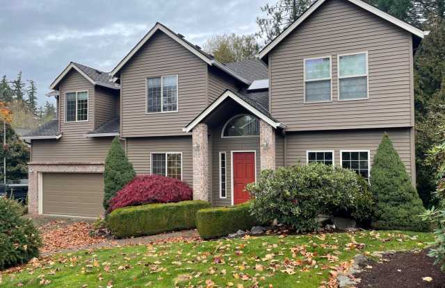 Grand 5+ Bedroom Home in Desirable Garden Home- Raleigh Hills Location with 2800 Sq Ft! photos photos