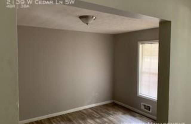 2139 W Cedar Ln SW Gallery 4