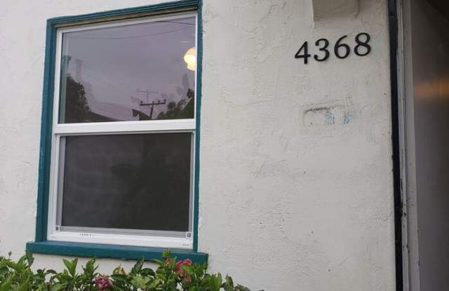 4368 Maple Street photos photos