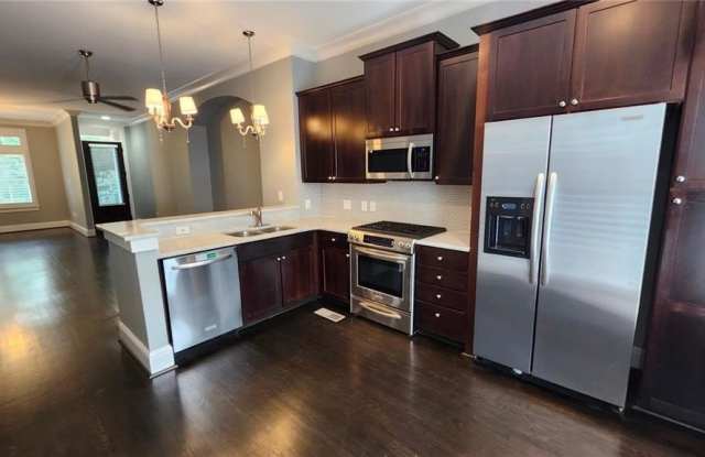 4727 Cypress Gallery 2