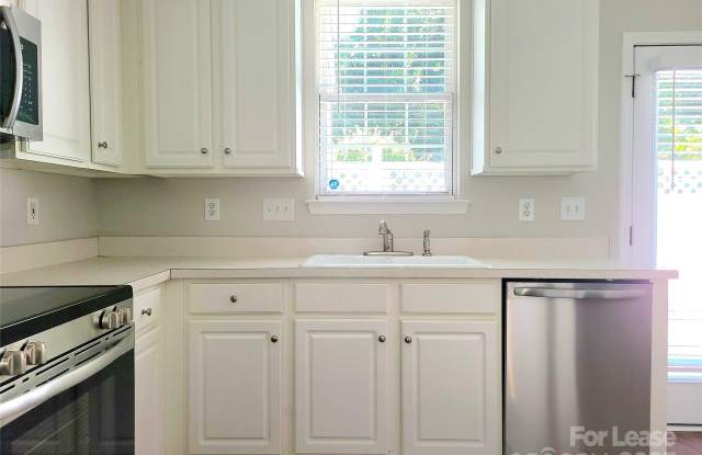 8415 Chaceview Court Gallery 2