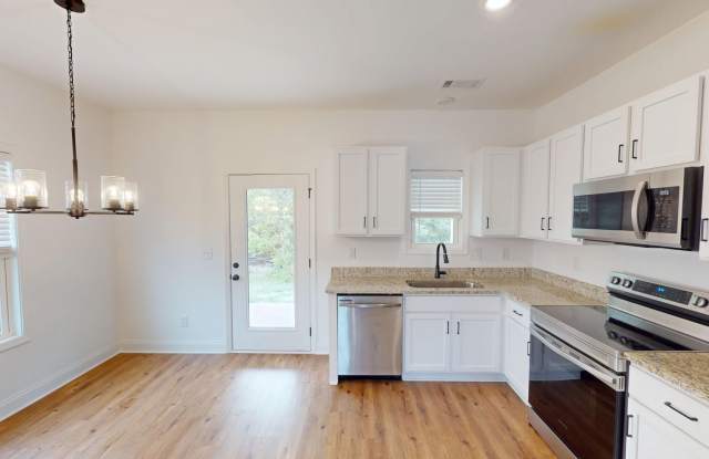 Creekside Unit With Flex Room- Villages at Bear Creek in Columbia, TN photos photos Creekside Unit With Flex Room- Villages at Bear Creek in Columbia, TN photos photos