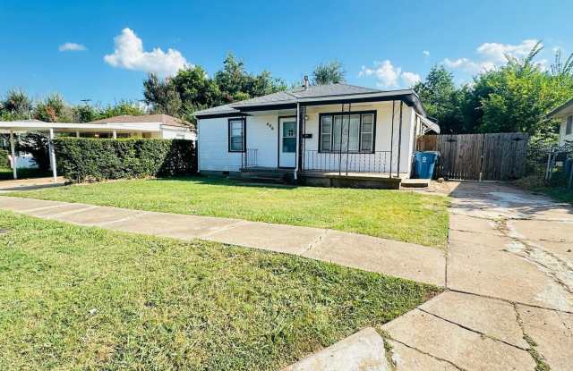 3 Bedroom 1 Bath - Midwest City Schools! This Home Will Not Last At This Low Rate!! photos photos